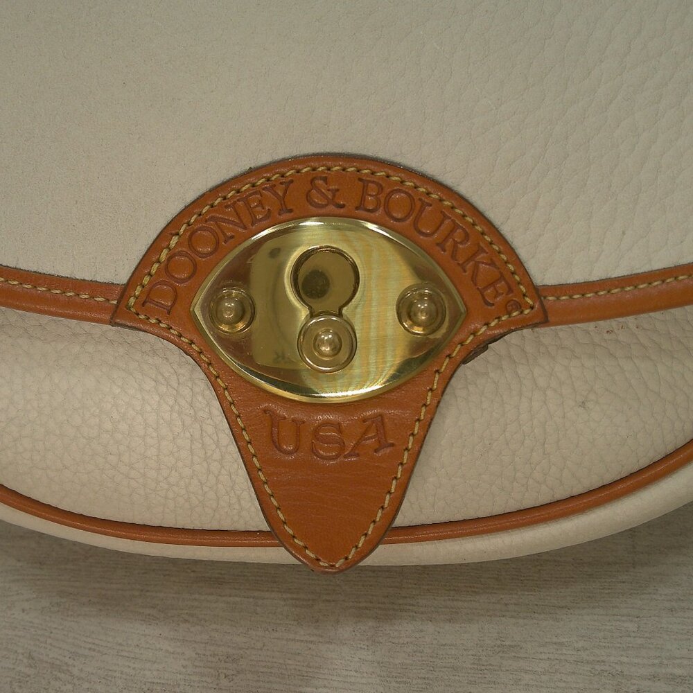 Vintage Dooney & Bourke Cavalry/Saddle Crossbody Bag Bone Leather Bag Pocketbook - Picture 6 of 14
